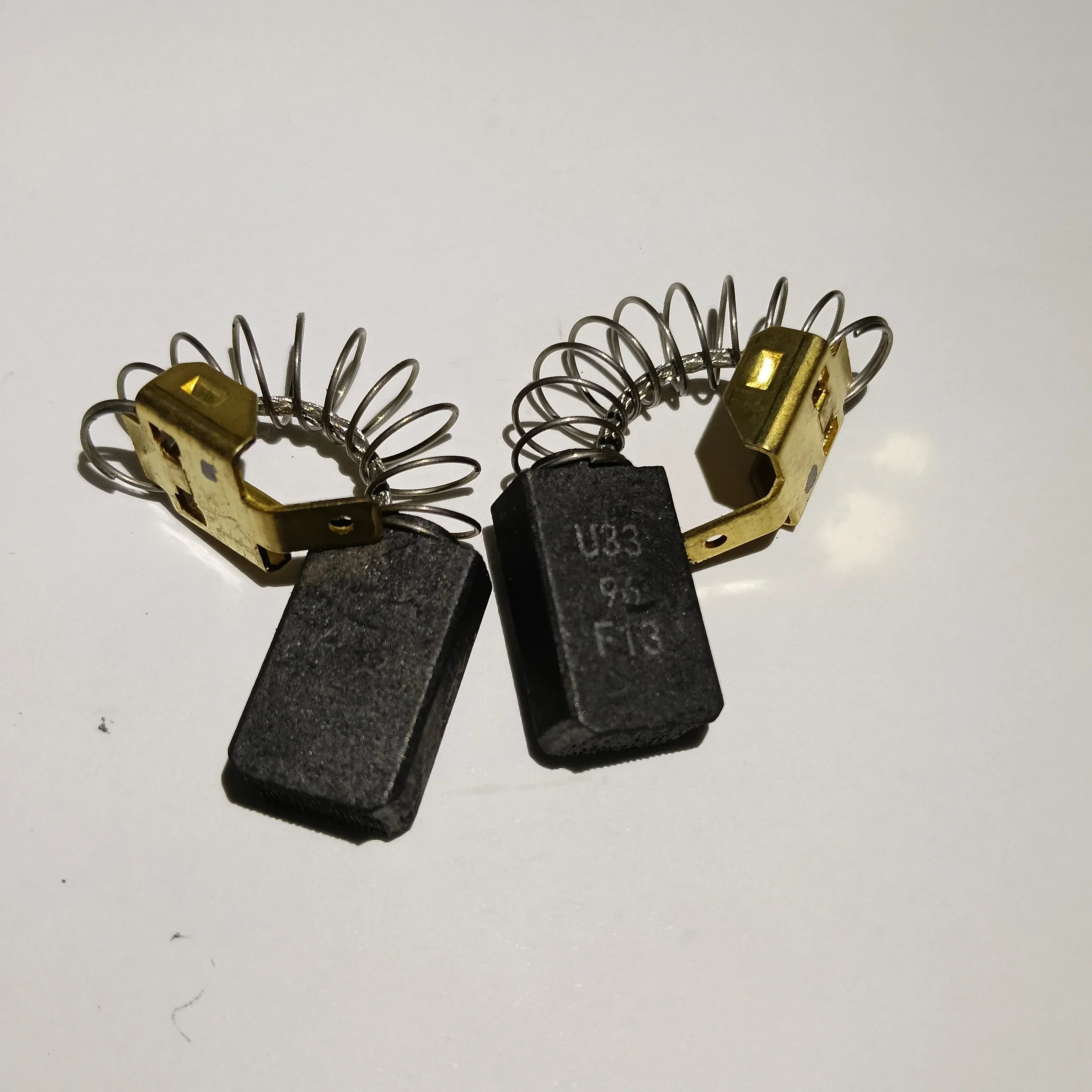 Juego De Escobillas 157A