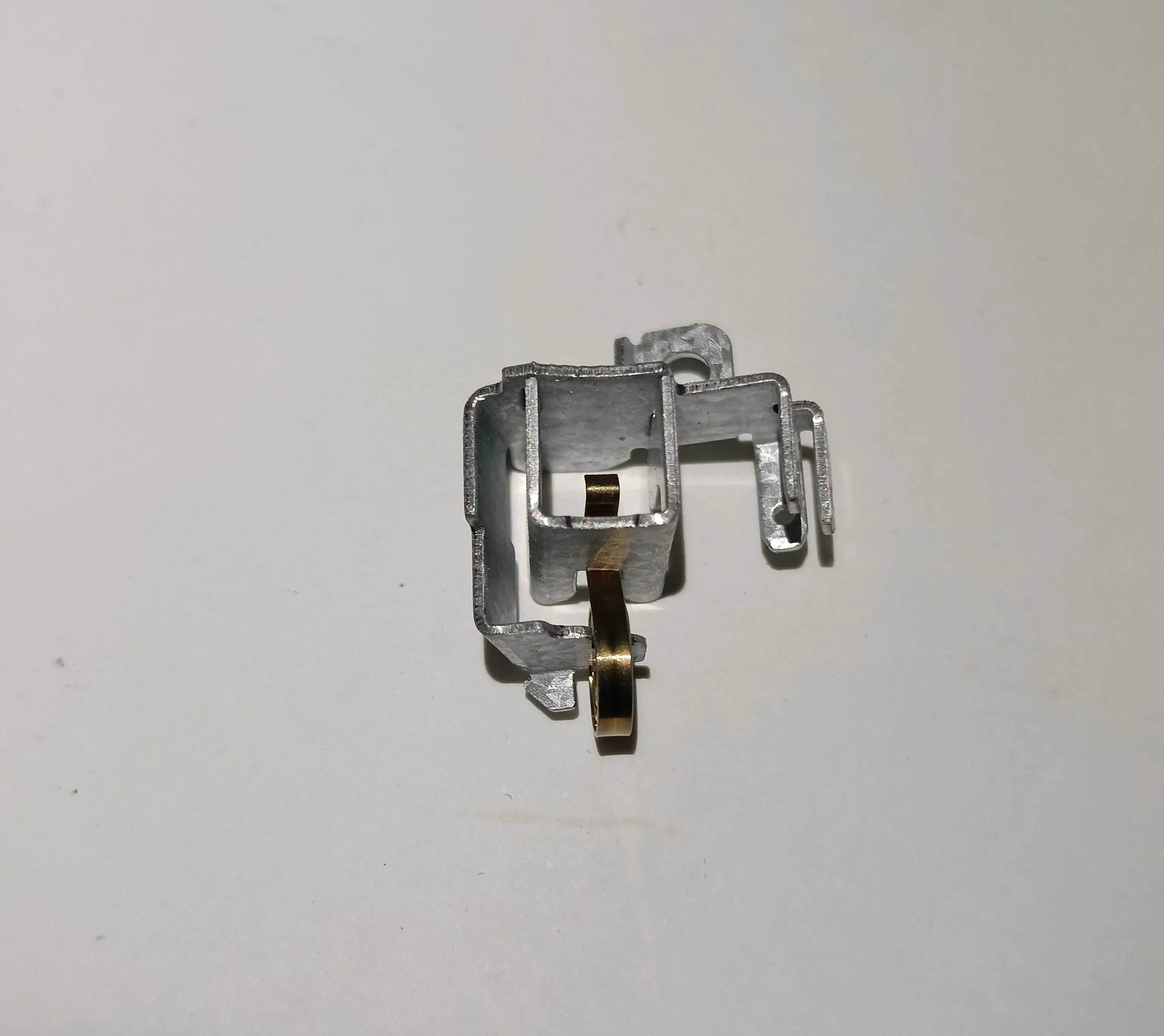 Porta Escobillas 1388