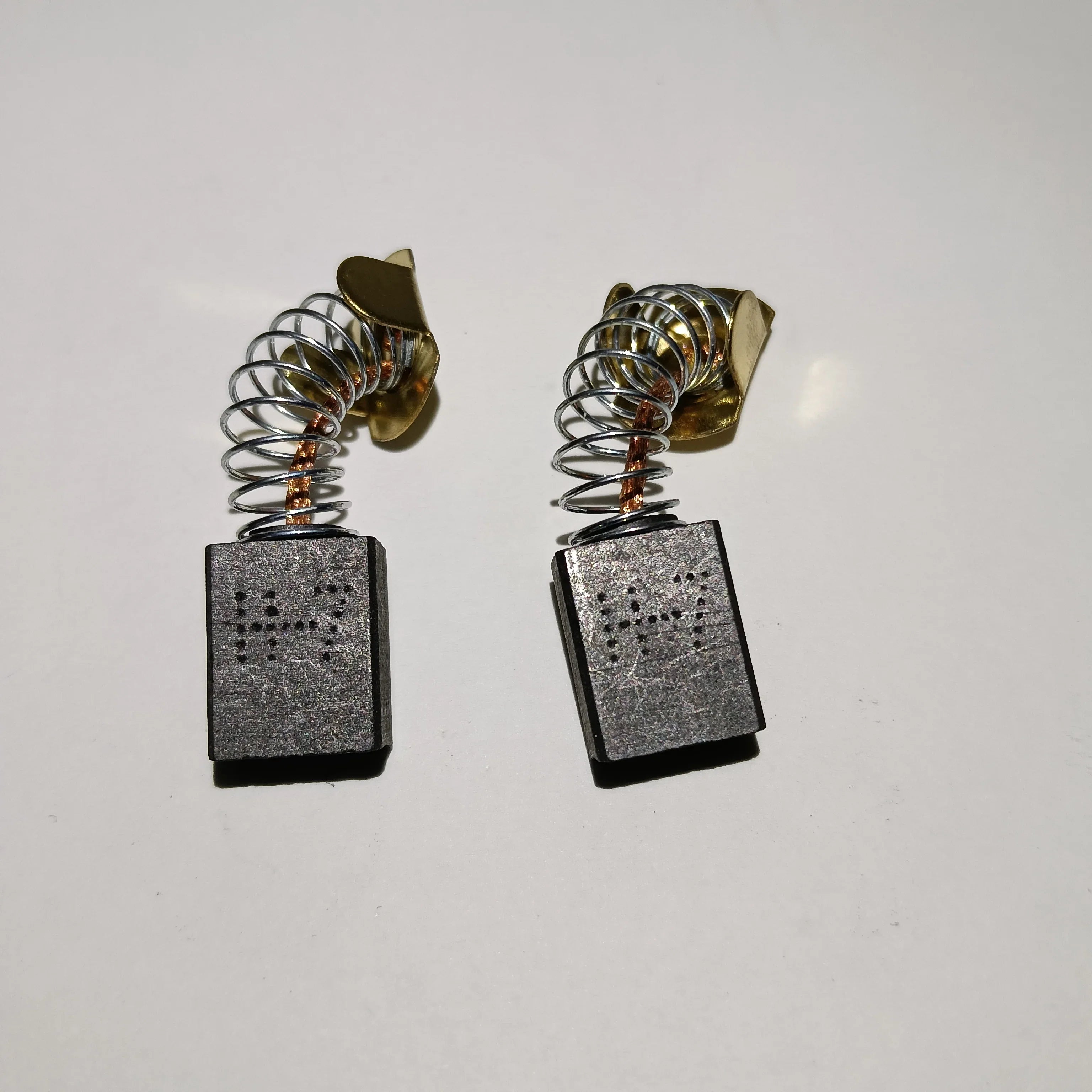 Juego De Escobillas 16C3