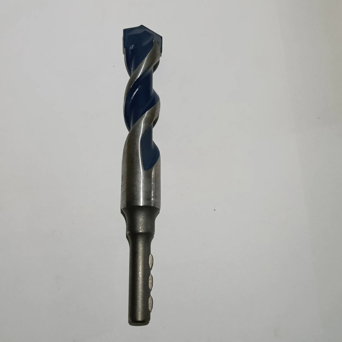 Broca CYL-5 7/8"x4"x6" GRANITO