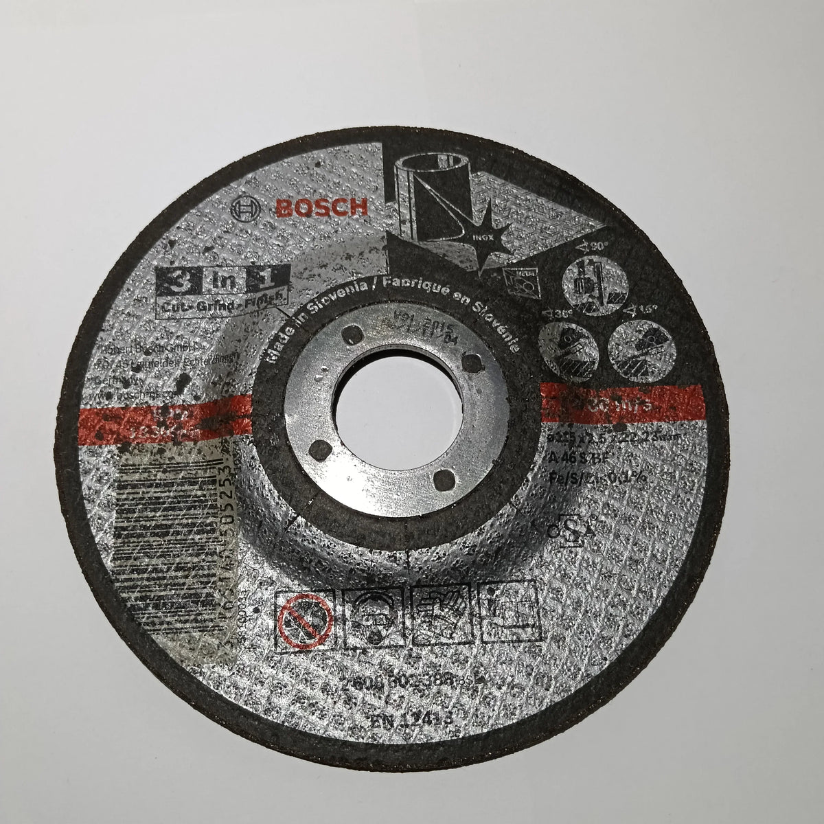 Disco De Corte 4-1/2" X 3/32" X 7/8" CORTA DESBASTA Y PULE P/METAL