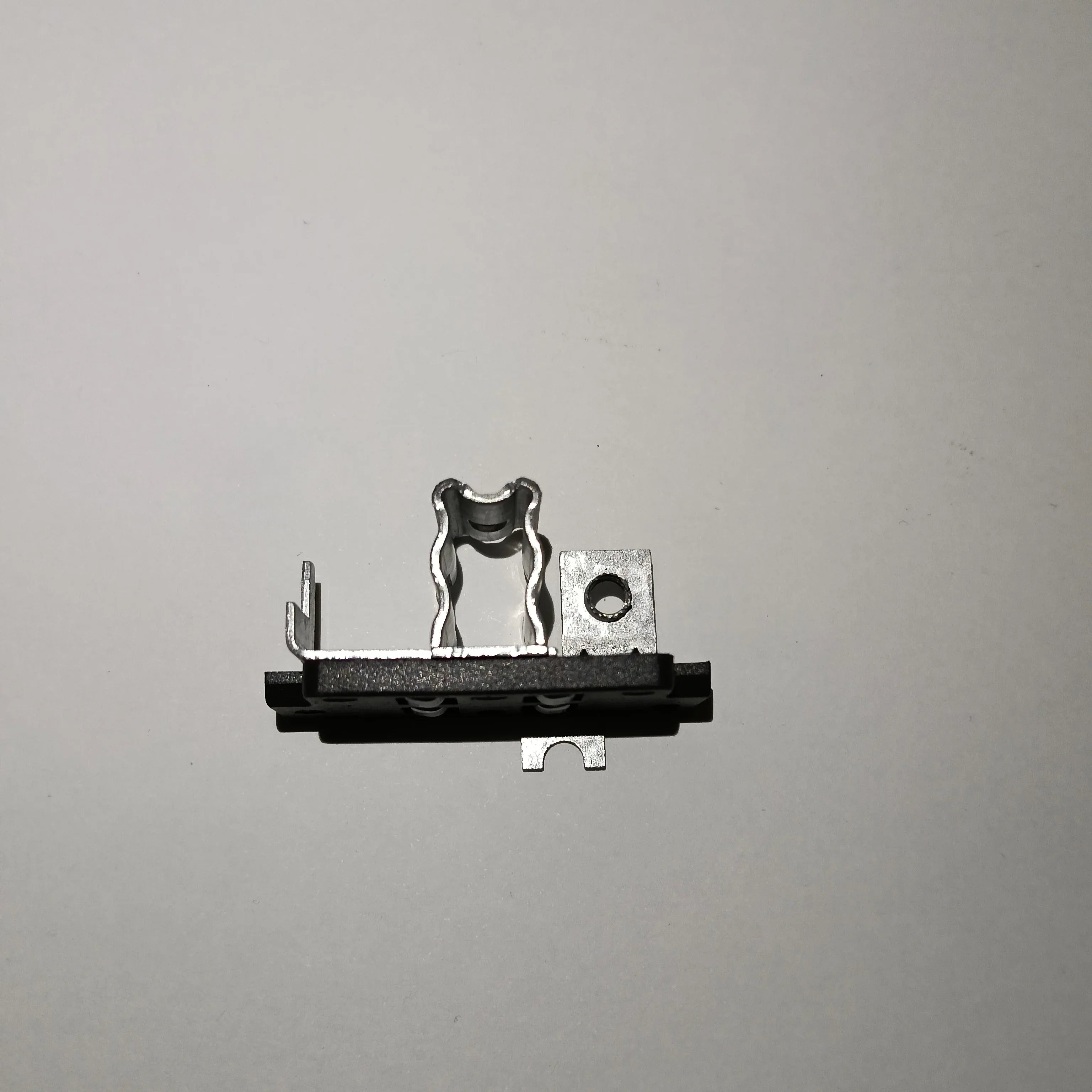 Porta Escobillas 1207