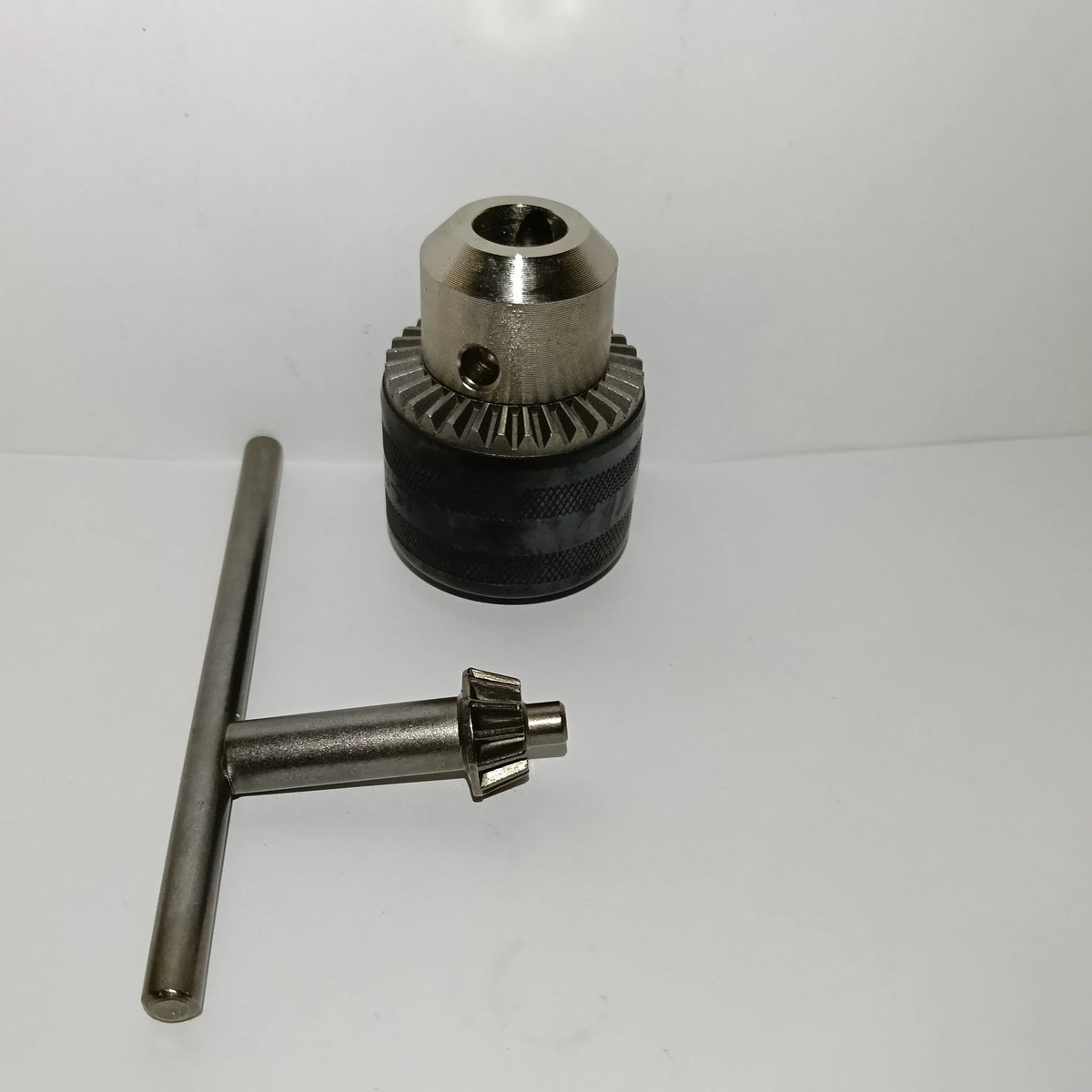 Broquero 1/2"CON Llave 20 UNF-2A 1/2